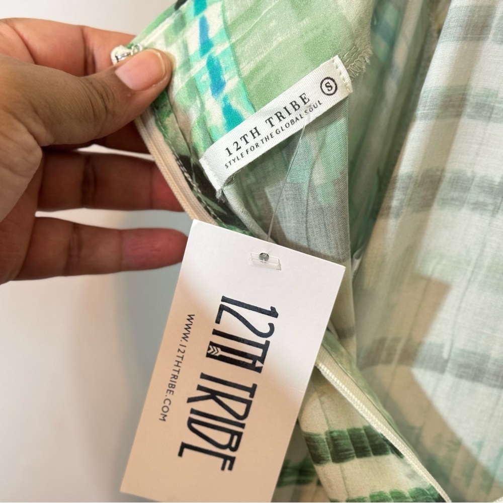 New 12th Tribe Mint Green and White Abstract Print Maxi Dress - Picture 13 of 16